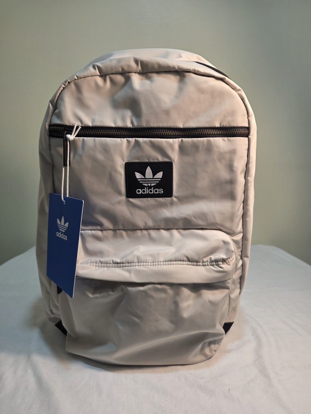 New With Tags Adidas Originals National Plus Backpack - Alumina Beige / Black